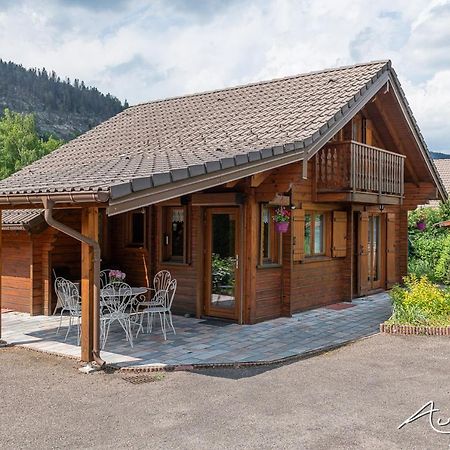 Chalet La Calougeotte, Jardin, Spa Et Sauna Prives Le Ménil Exteriör bild