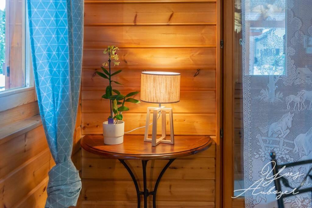 Chalet La Calougeotte, Jardin, Spa Et Sauna Prives Le Ménil Exteriör bild