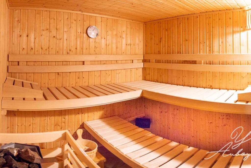 Chalet La Calougeotte, Jardin, Spa Et Sauna Prives Le Ménil Exteriör bild