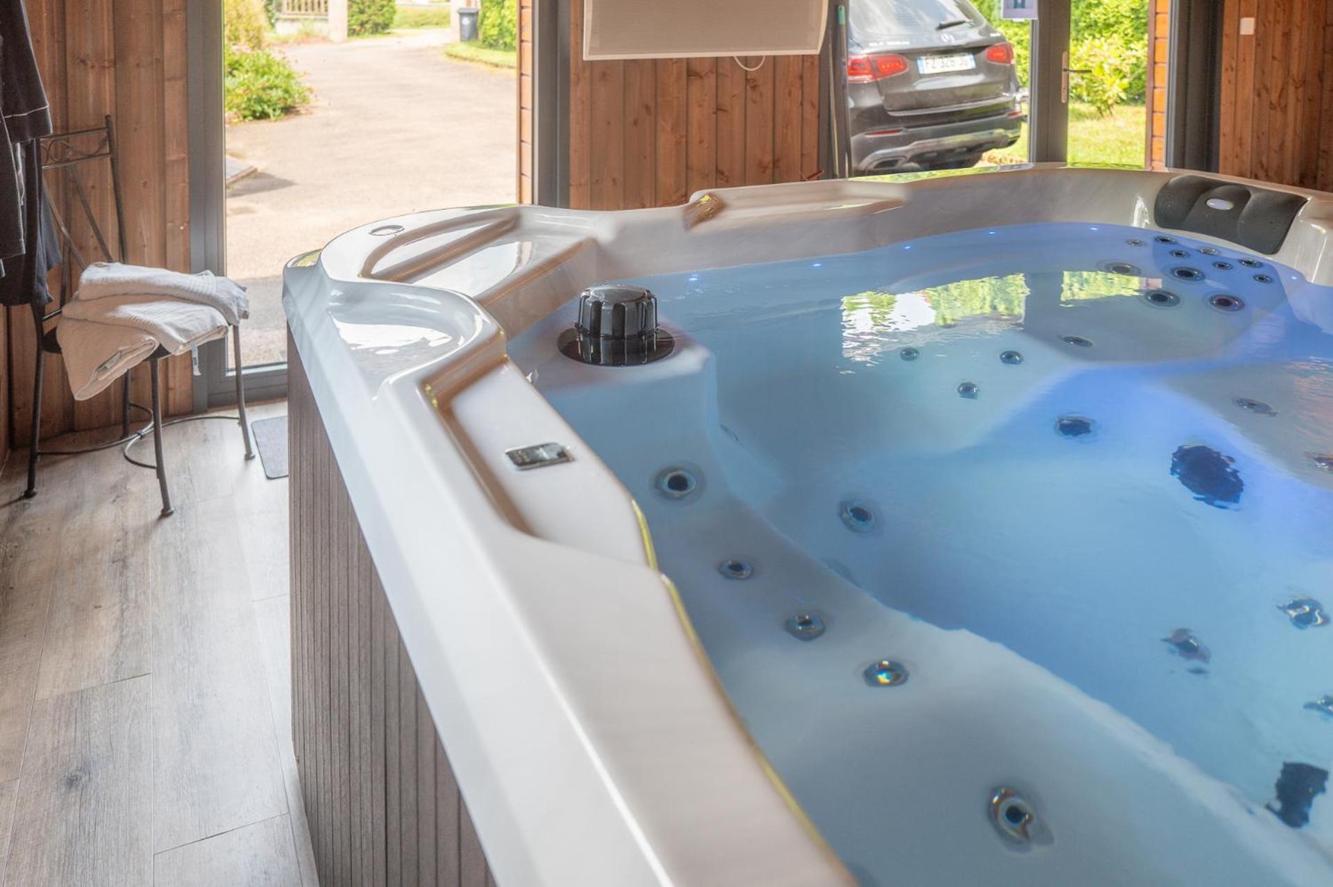 Chalet La Calougeotte, Jardin, Spa Et Sauna Prives Le Ménil Exteriör bild