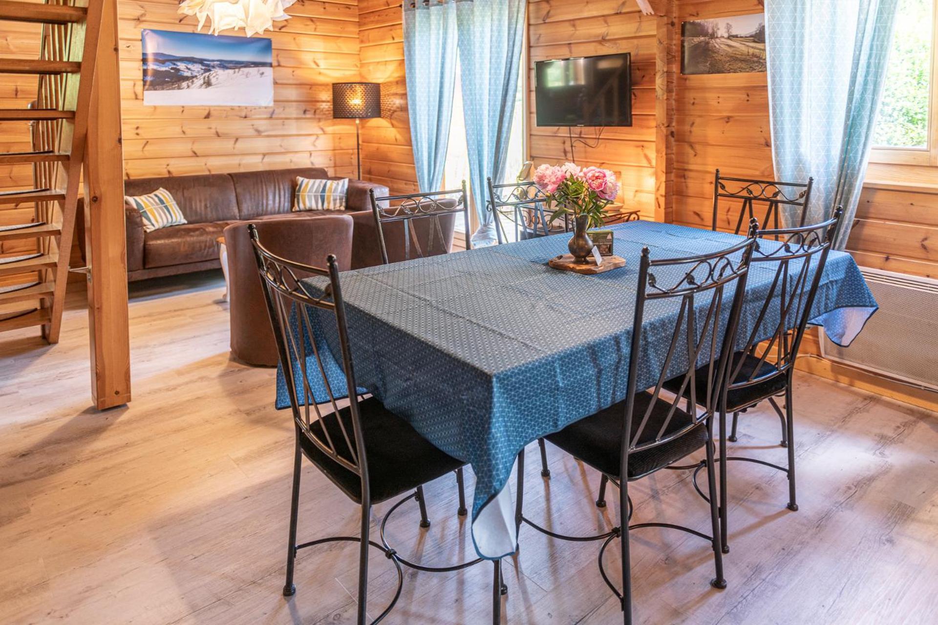 Chalet La Calougeotte, Jardin, Spa Et Sauna Prives Le Ménil Exteriör bild
