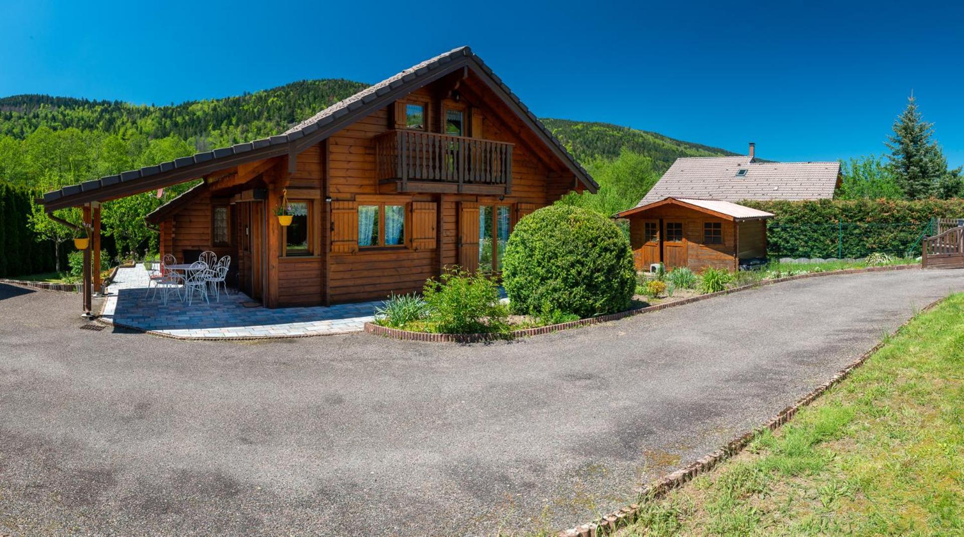 Chalet La Calougeotte, Jardin, Spa Et Sauna Prives Le Ménil Exteriör bild